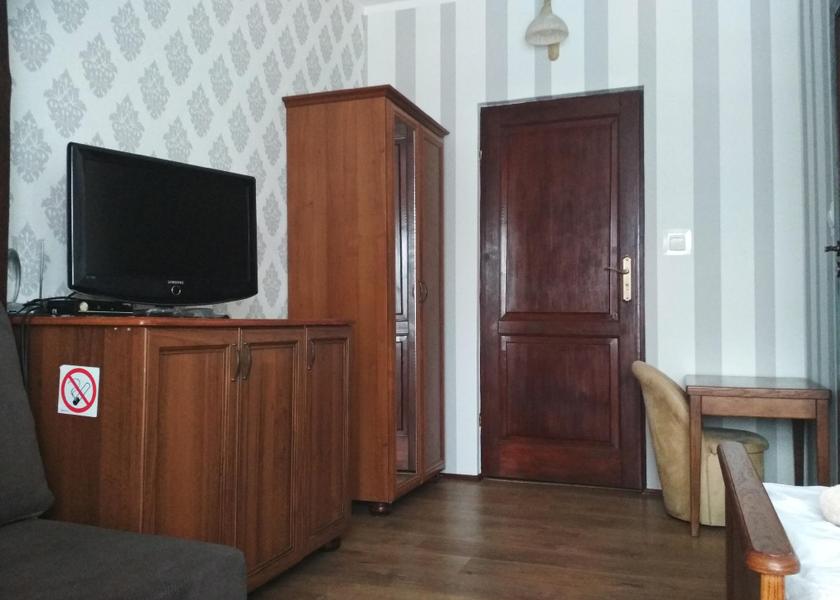 Silesian Voivodeship Czestochowa 2 Twin Beds
