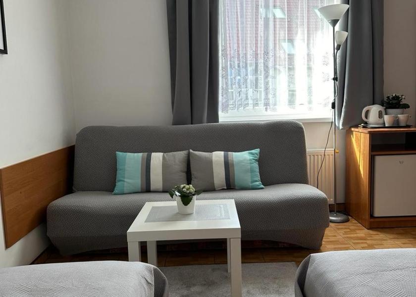 West Pomeranian Voivodeship Rewal Triple Room with Private Bathroom