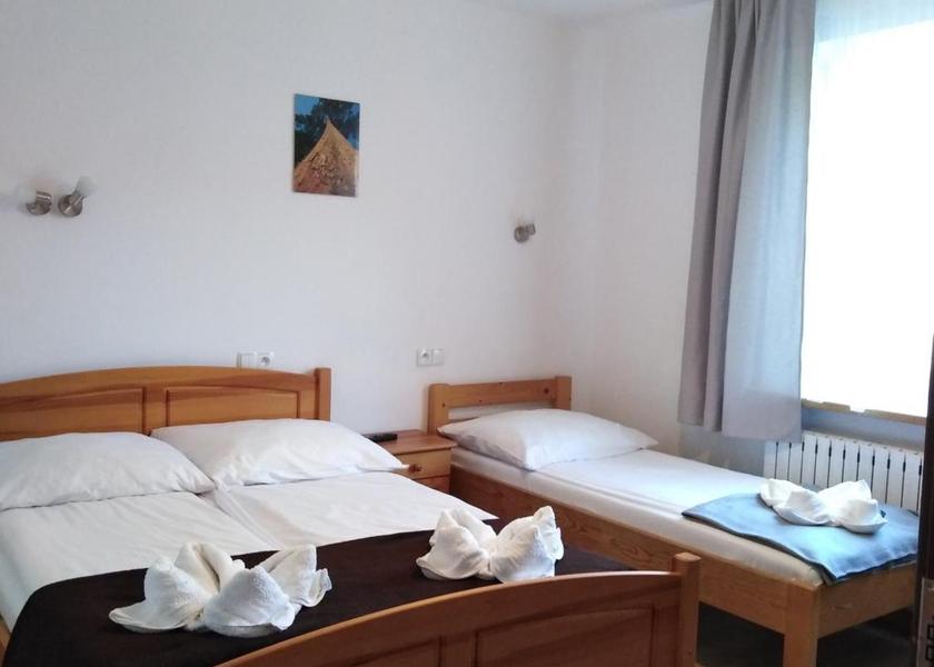 Silesian Voivodeship Szczyrk Triple Room with Private Bathroom