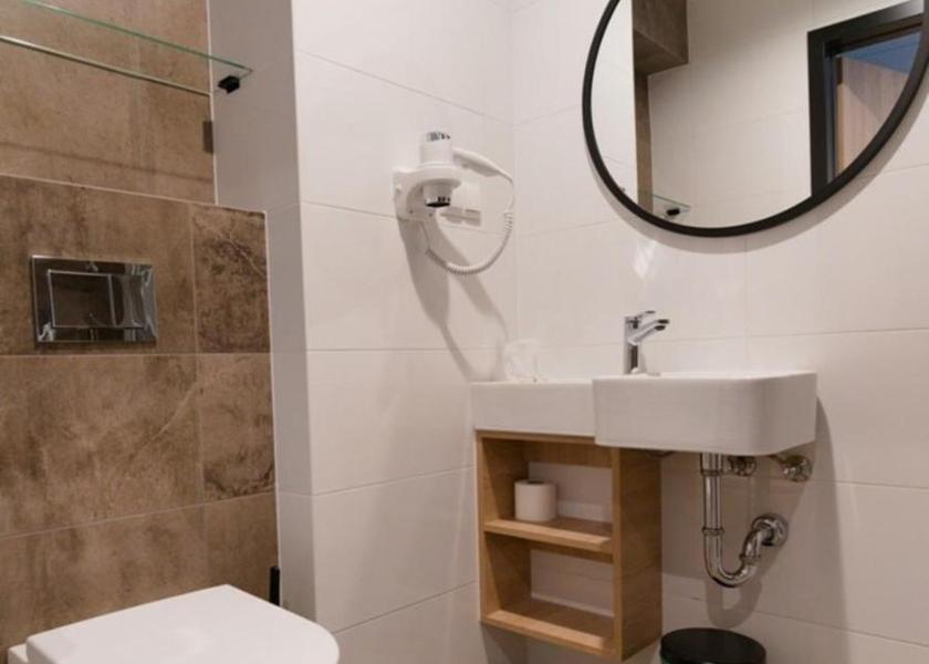 Silesian Voivodeship Piekary Slaskie Triple Room