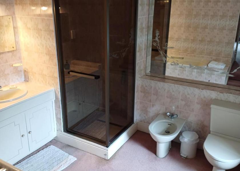 County Kildare Kilcock Deluxe King Room