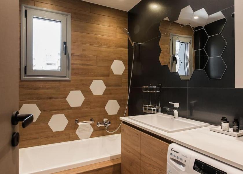 Attica Palaio Faliro One-Bedroom Apartment