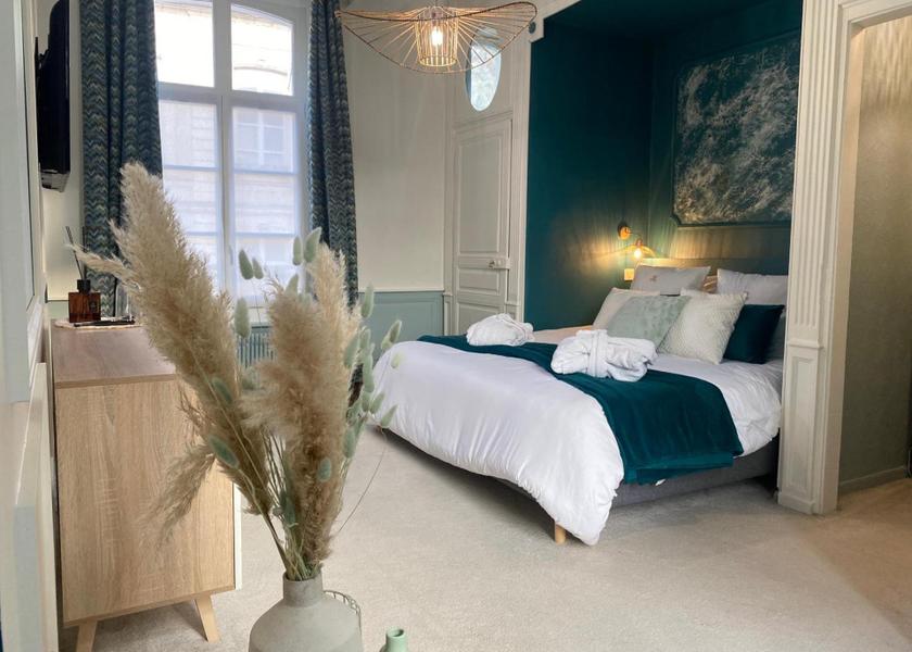 Hauts-de-France Montreuil-sur-Mer Superior Queen Room