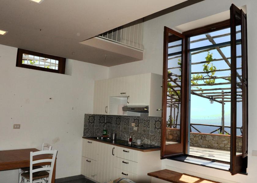 Campania Furore Maisonette