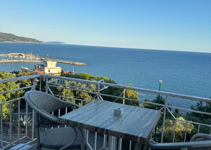 Campania Casal Velino Deluxe Suite with Sea View
