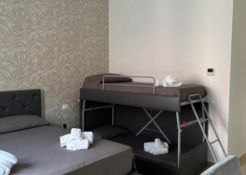Campania Ascea Quadruple Room - Disability Access