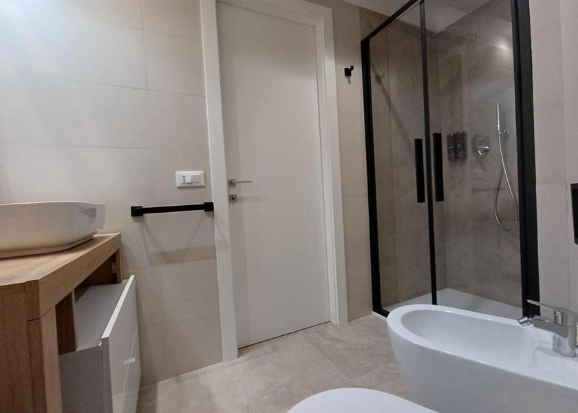 Puglia San Giovanni Rotondo Quadruple Room with Private Bathroom