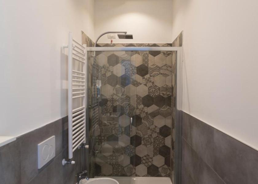 Lombardy Saronno Deluxe Room