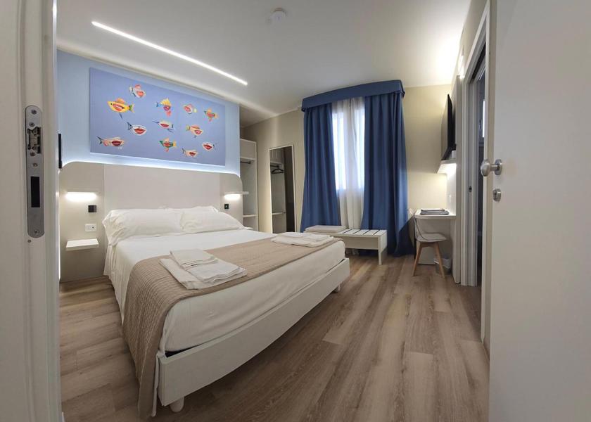 Abruzzo Pescara Double Room with Private Bathroom