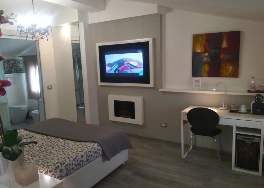 Emilia-Romagna Maranello Deluxe Double Room