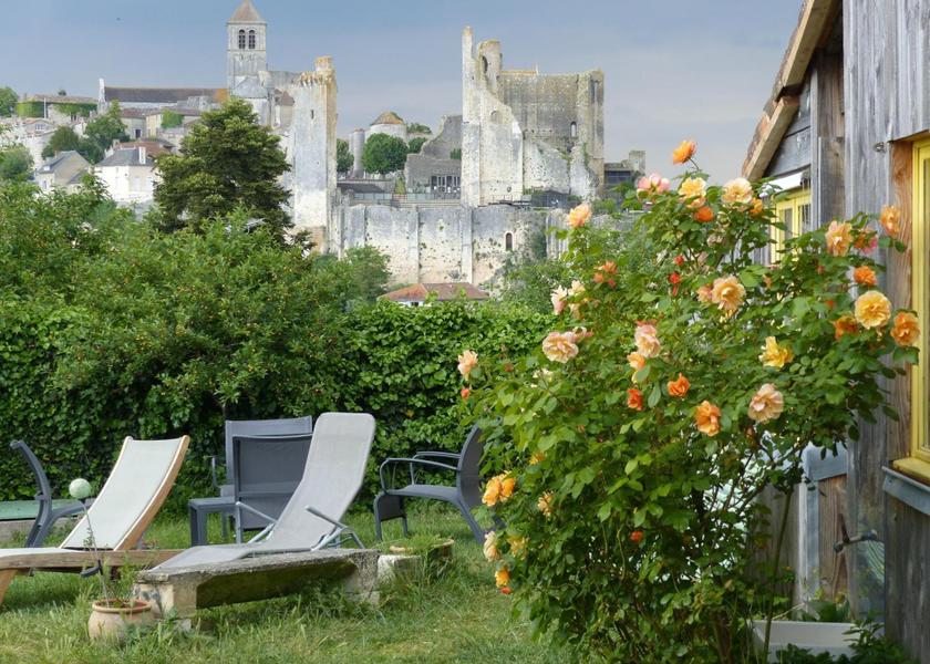 Nouvelle-Aquitaine Chauvigny Family Room with Garden View