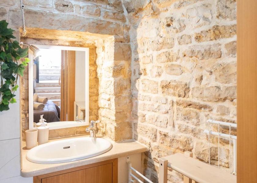 Puglia Giovinazzo Double Room with Private Bathroom