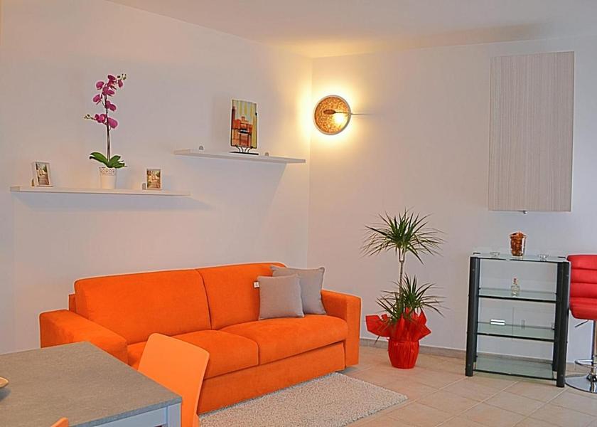 Veneto Bardolino Apartment with Lake View