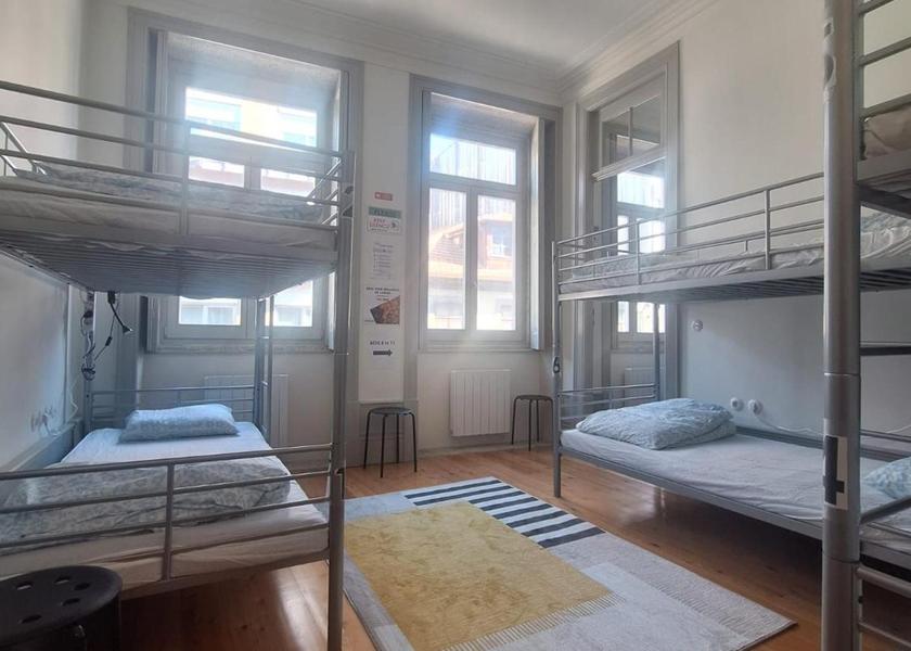 Porto Porto Single Bed in Mixed Dormitory Room