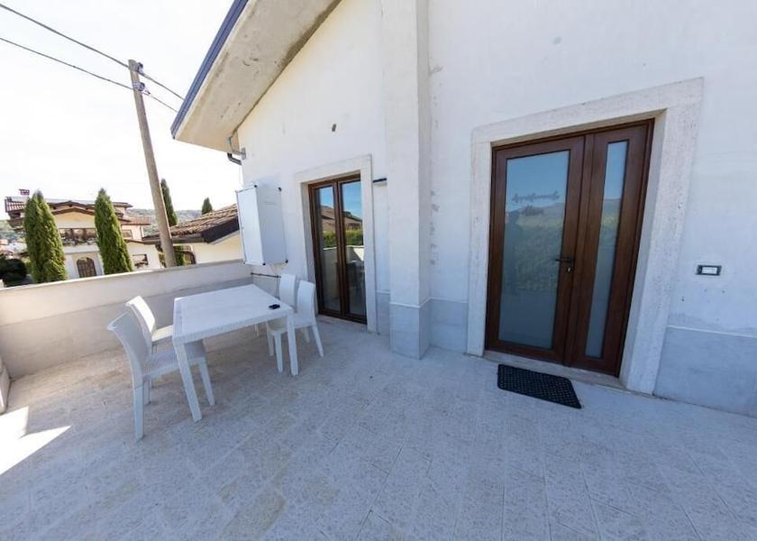 Abruzzo Castel di Sangro Outdoor dining