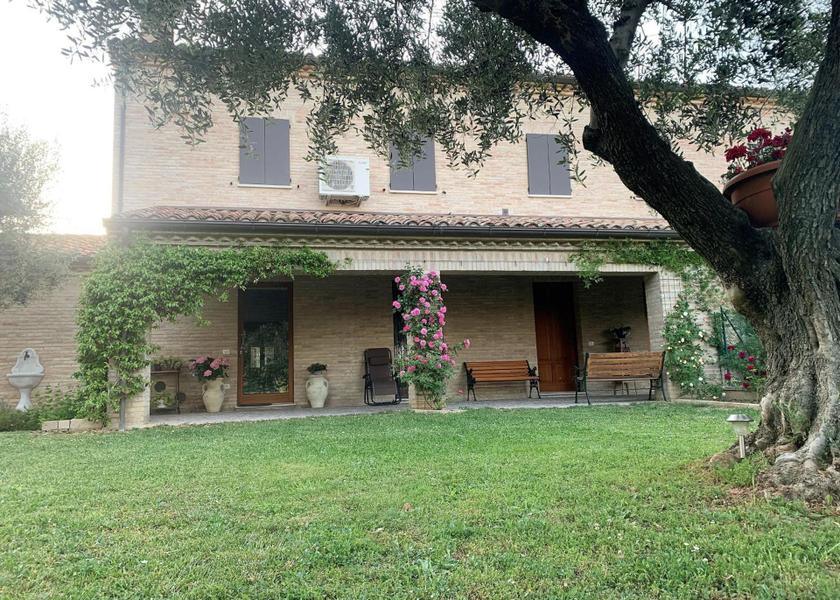 Marche Fano facilities