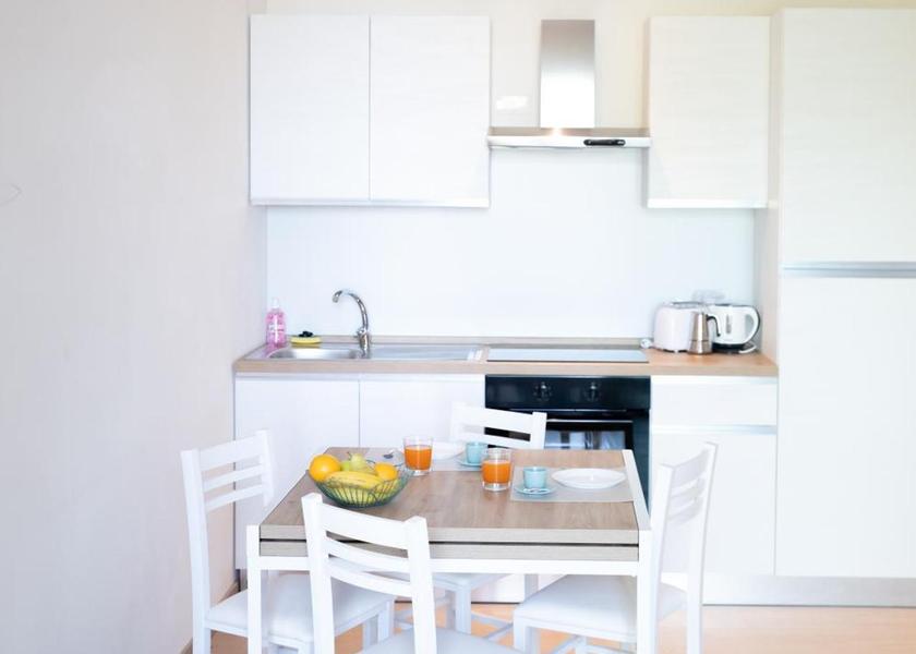 Veneto Lazise One-Bedroom Apartment with View