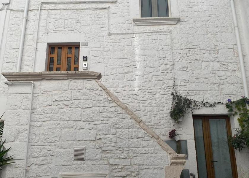 Puglia Locorotondo exterior view