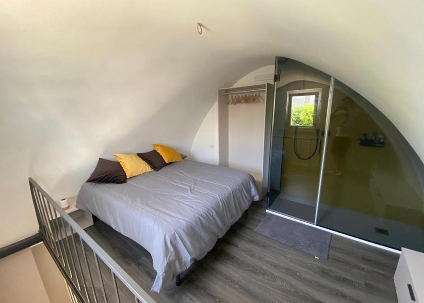 Puglia Noci Deluxe Double Room with Shower