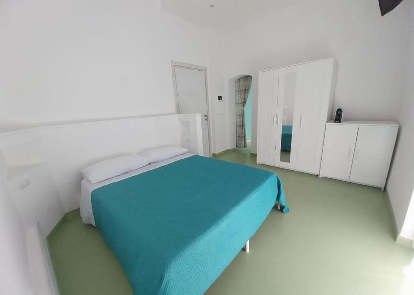 Puglia Rutigliano bed