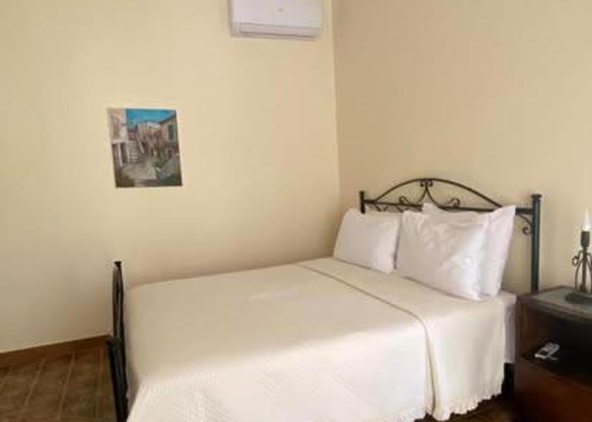 Calabria Gioia Tauro Double Room with Balcony