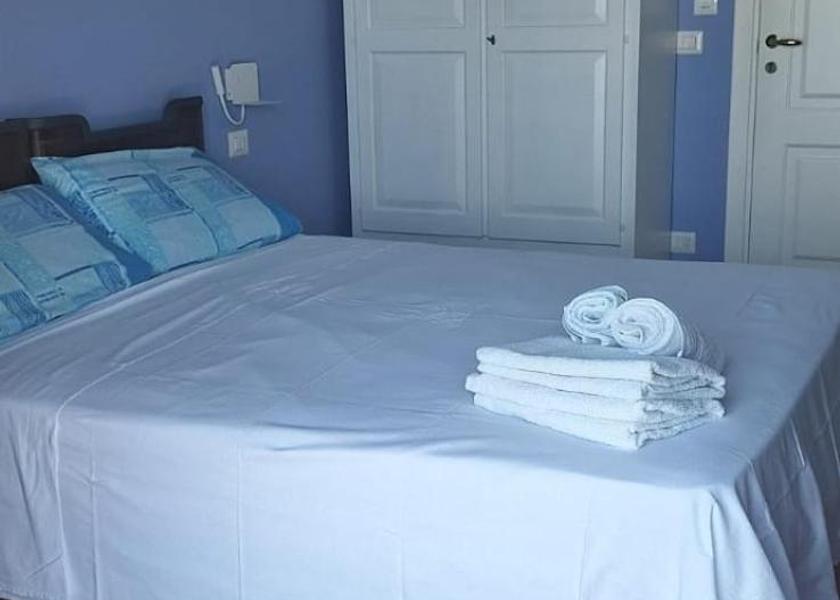 Calabria Scilla Superior Triple Room with Sea View