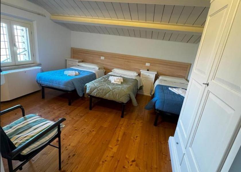Marche Tolentino Triple Room