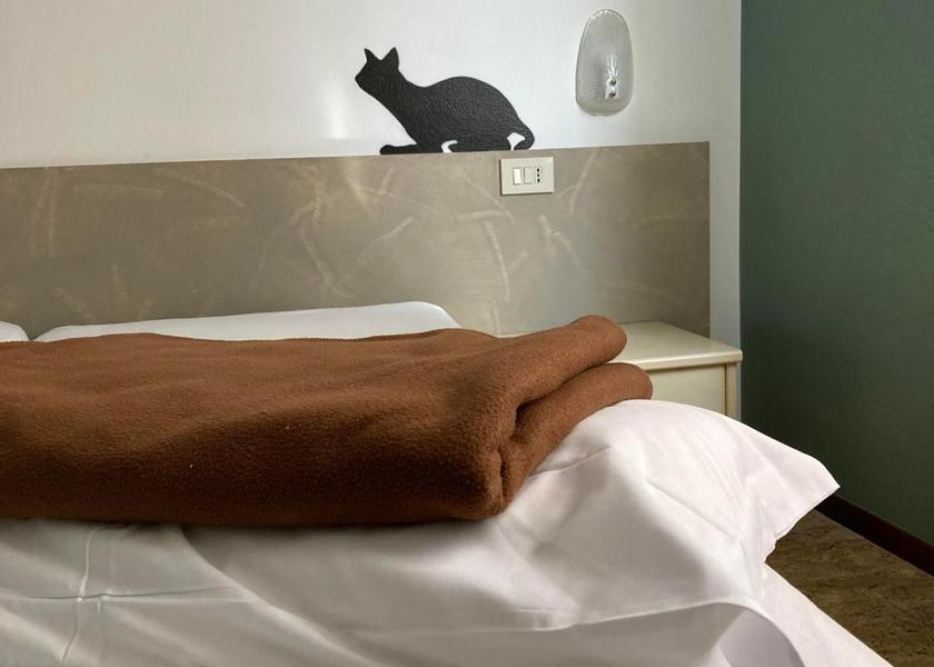 Lombardy Toscolano Maderno Basic Triple Room