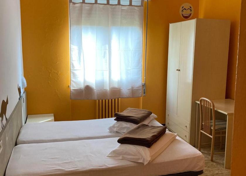 Lombardy Toscolano Maderno Economy Quadruple Room