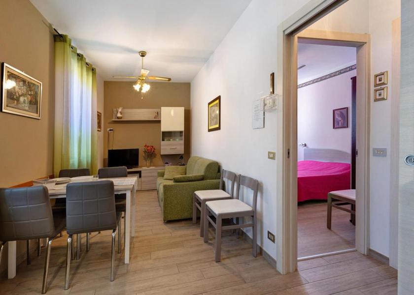 Lombardy Toscolano Maderno Superior Apartment with City View