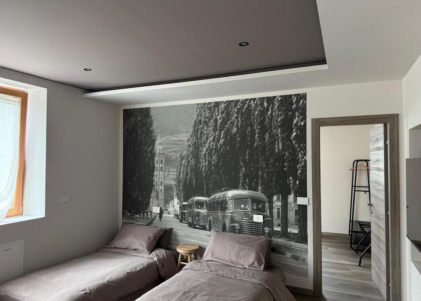 Lombardy Tirano One-Bedroom Apartment