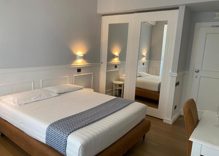 Campania Giugliano in Campania Double Room with Patio