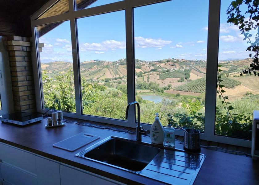 Abruzzo Mosciano Sant'Angelo Two-Bedroom Family Apartment
