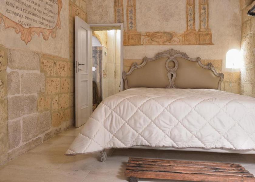 Puglia Altamura Deluxe Double Room