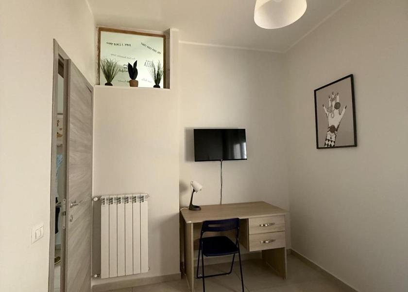 Campania Marcianise Deluxe Single Room