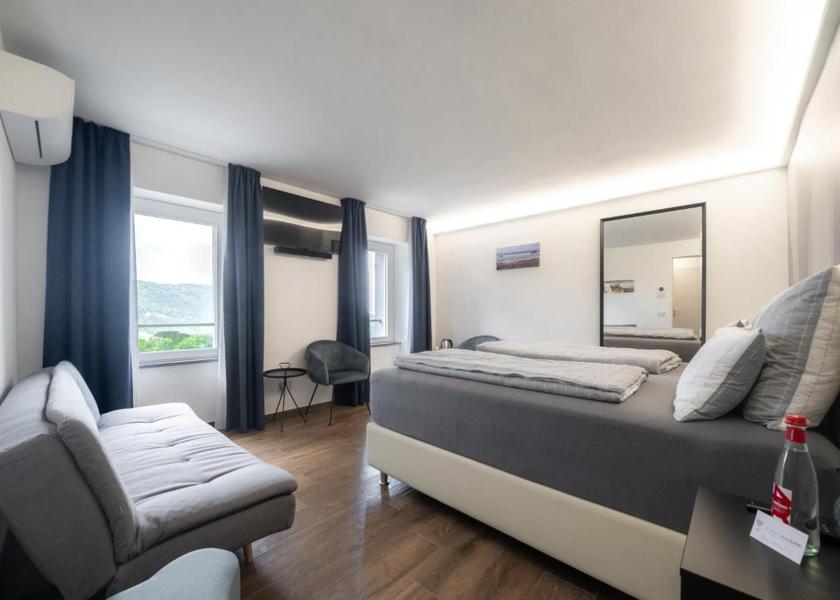 Tuscany Fosdinovo Deluxe Double Room with Sea View