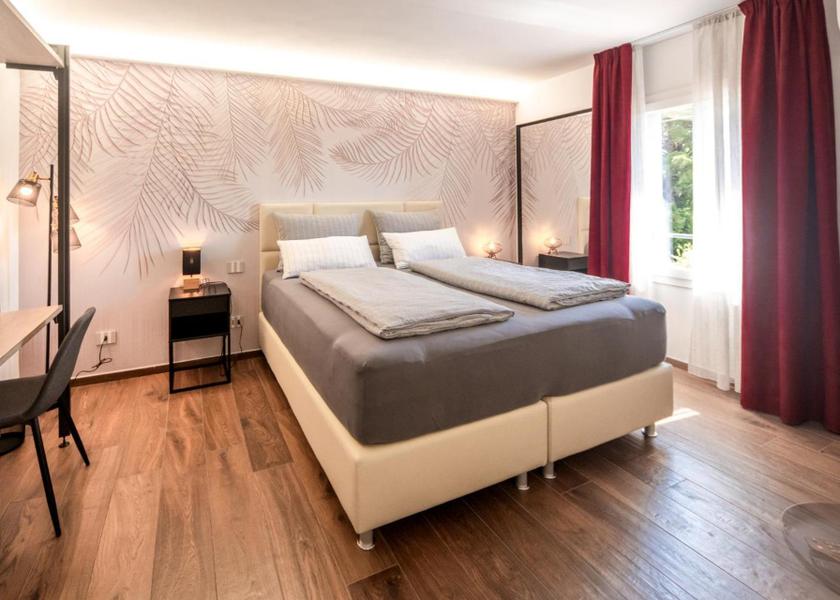 Tuscany Fosdinovo Double or Twin Room with Sea View