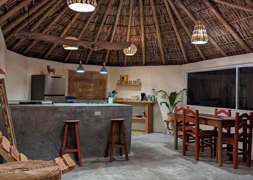 Oaxaca Santa María Tonameca One-Bedroom Apartment