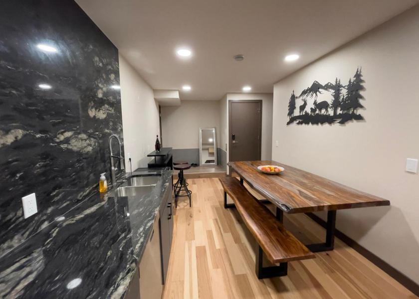 Alberta Canmore kitchen