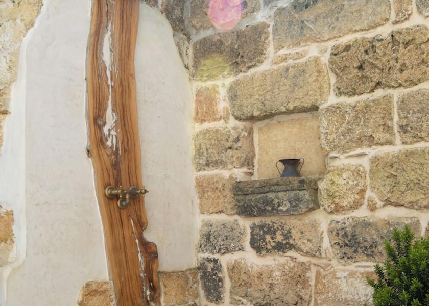 Puglia Miggiano Exterior detail