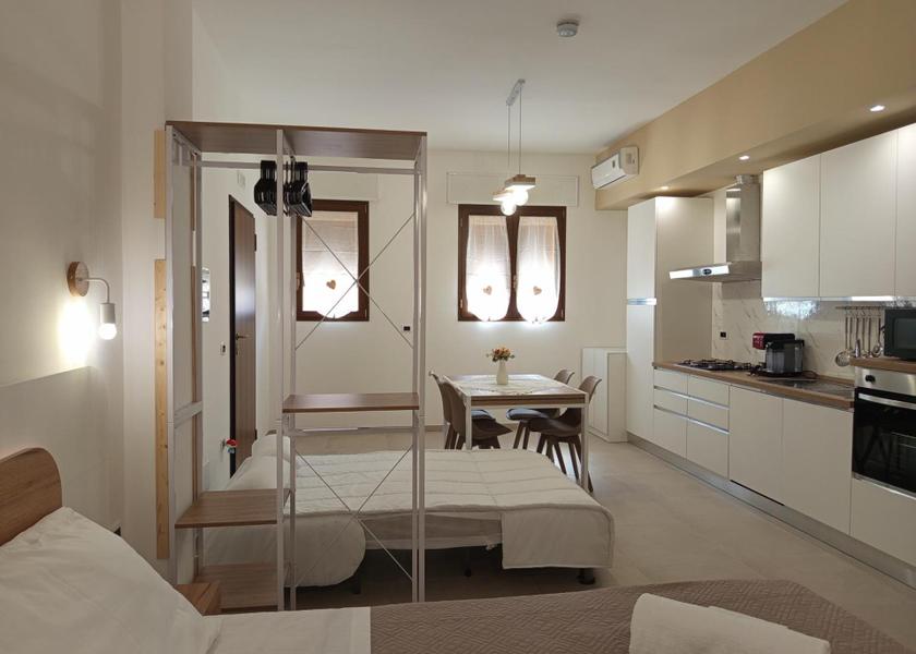 Puglia Torricella Deluxe Studio