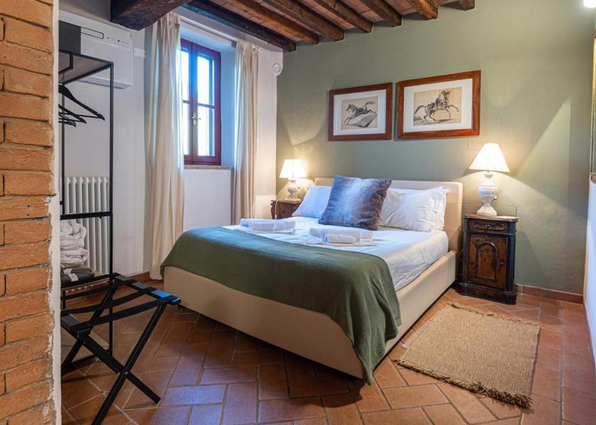 Emilia-Romagna Fidenza One-Bedroom Apartment with Garden View