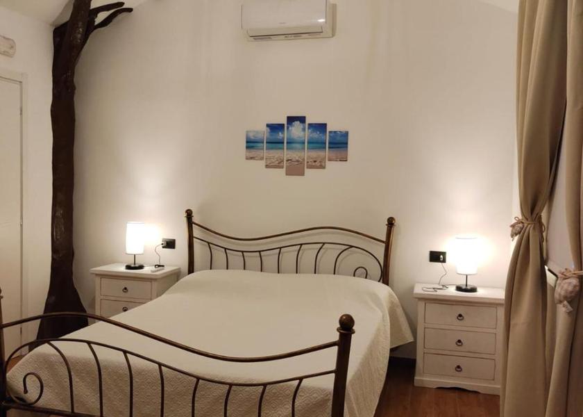 Sardinia Piscinas Double Room with Private Bathroom