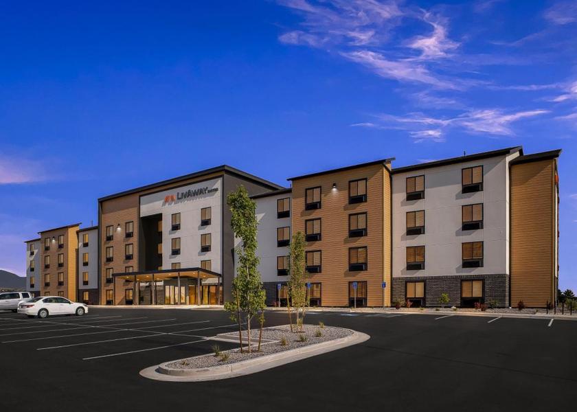 Washington Renton King Suite