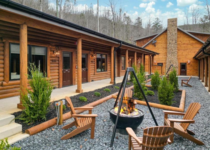 Tennessee Gatlinburg Queen Suite