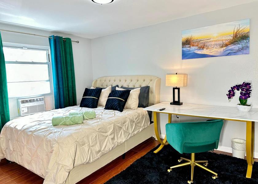 New Jersey Jersey City Luxury Triple Room
