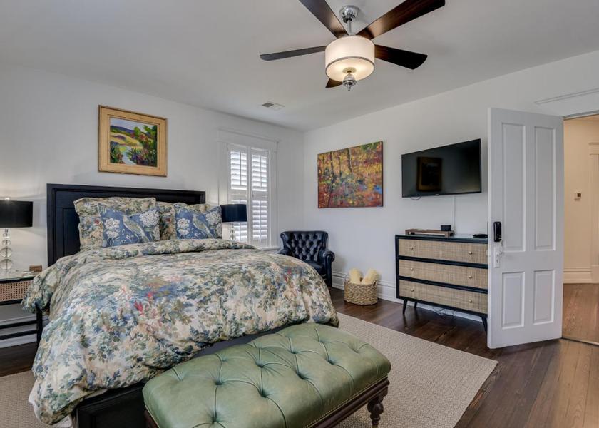 South Carolina Aiken Deluxe Queen Room
