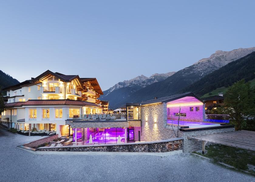 Tyrol Neustift Im Stubaital Exterior detail