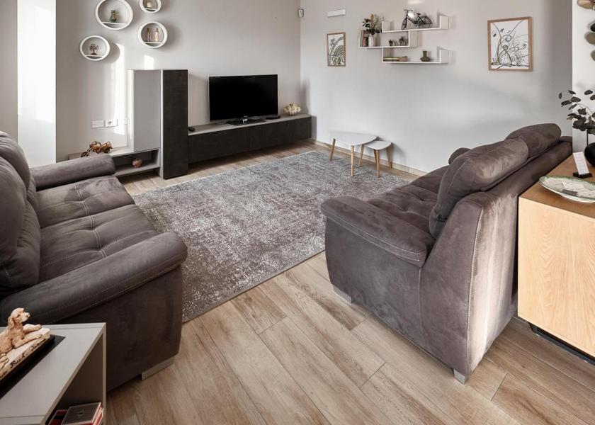 Emilia-Romagna San Clemente shared lounge/tv area