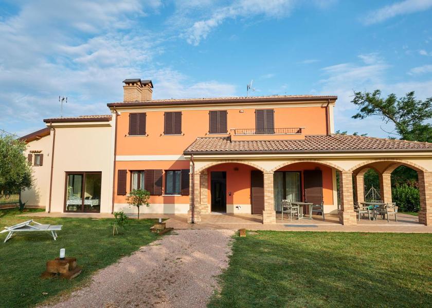 Emilia-Romagna San Clemente exterior view